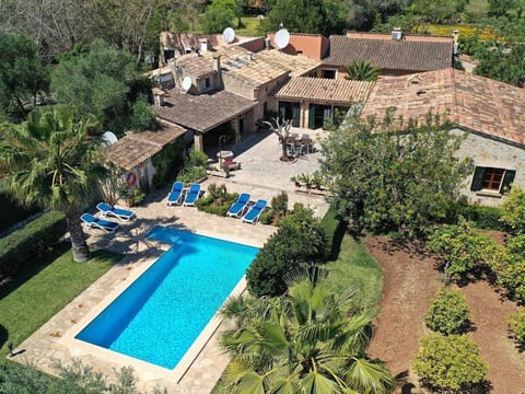 Charmante ländliche Villa Martorell mit Schwimmbad