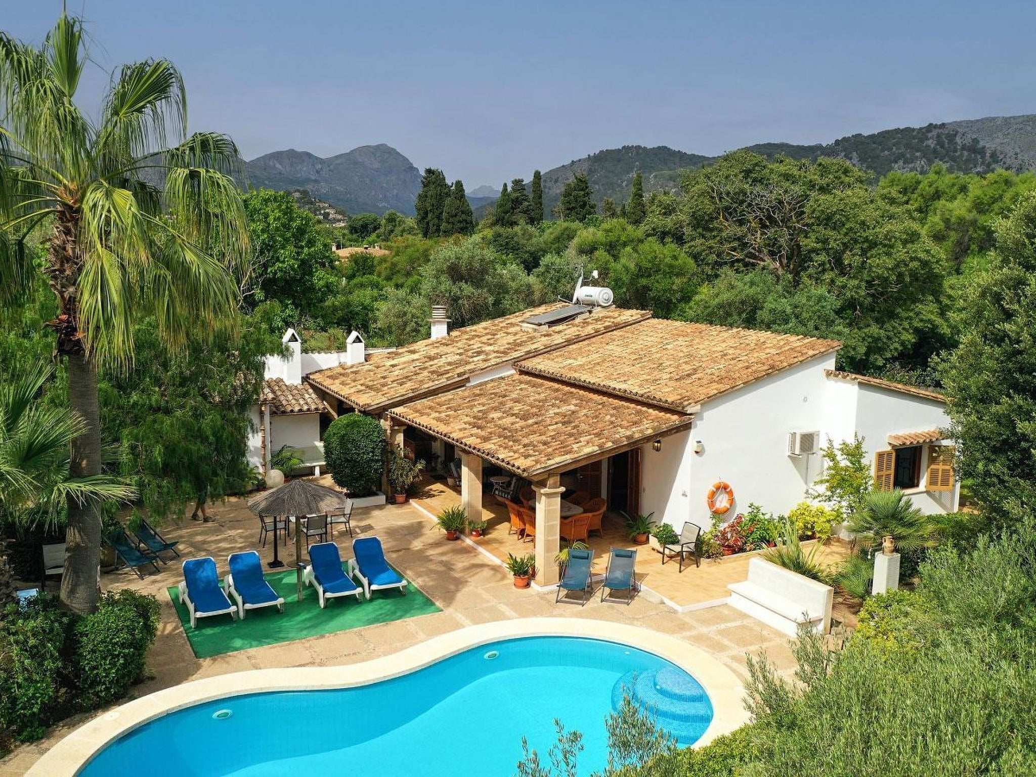 Schöne Villa in Pollensa mit beheiztem Pool
