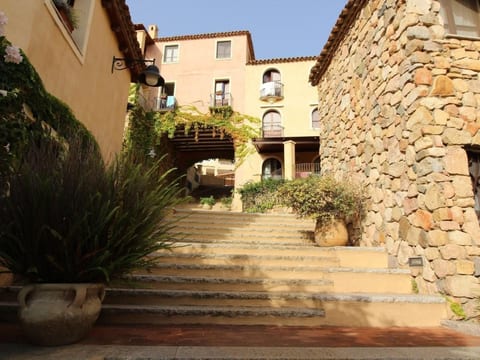 Wohnung in Villasimius mit Möblierter Terrasse
