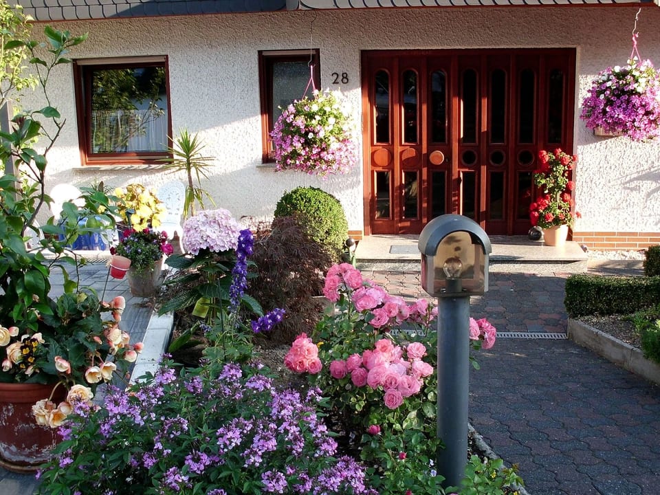 Geräumige Ferienwohnung in Koblenz-Lay am Moselhang - Koblenz