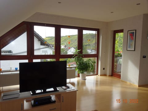 Geräumige Ferienwohnung in Koblenz-Lay am Moselhang