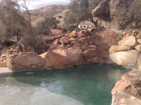 in Almogía mit Garten, Terrasse und gemeinschaftlichem Pool