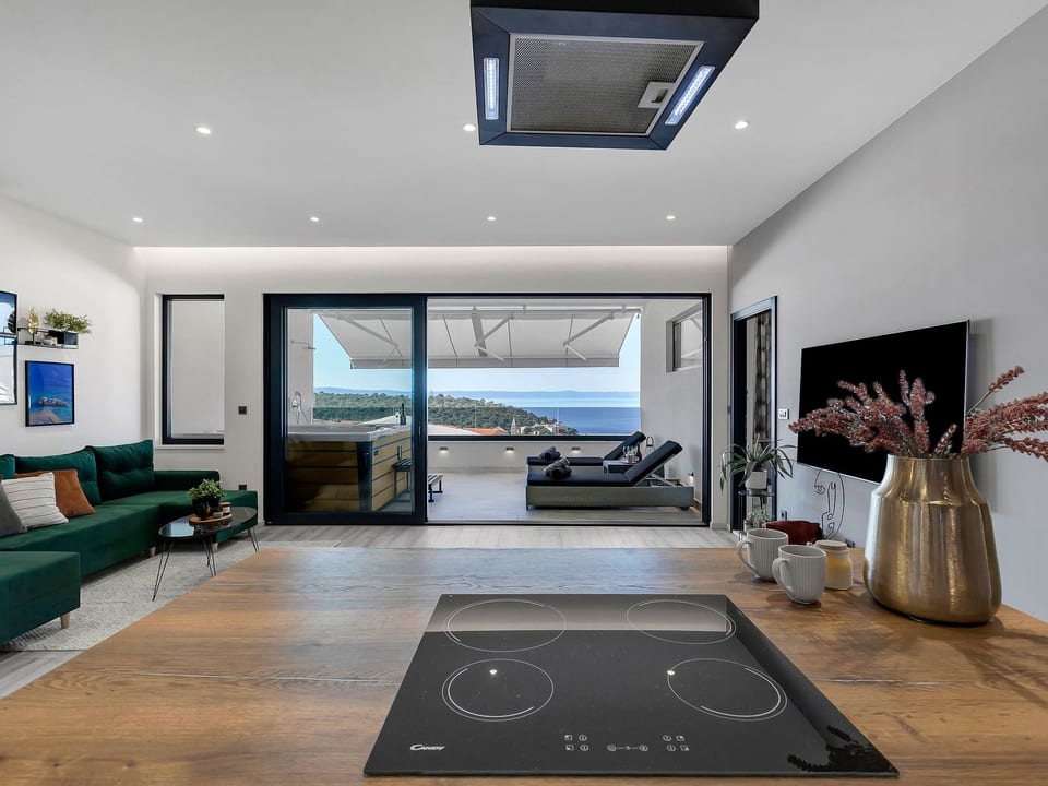 Apartment Black Pearlwith jacuzzi - Makarska