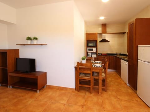 Wohnung in Campos mit Grill, Terrasse und Garten