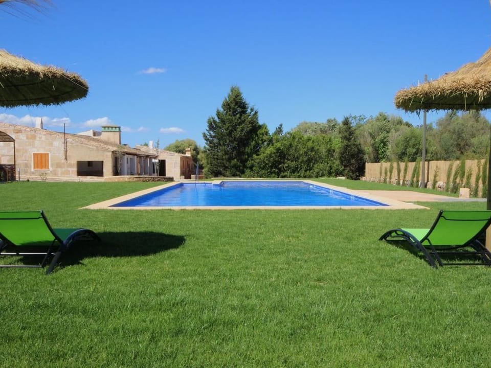 en Campos con gran piscina comunitaria - Balearic Islands