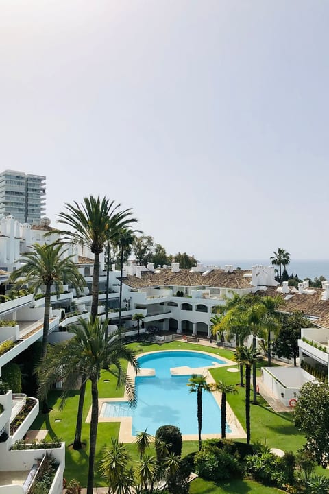 Appartement mit Pool
