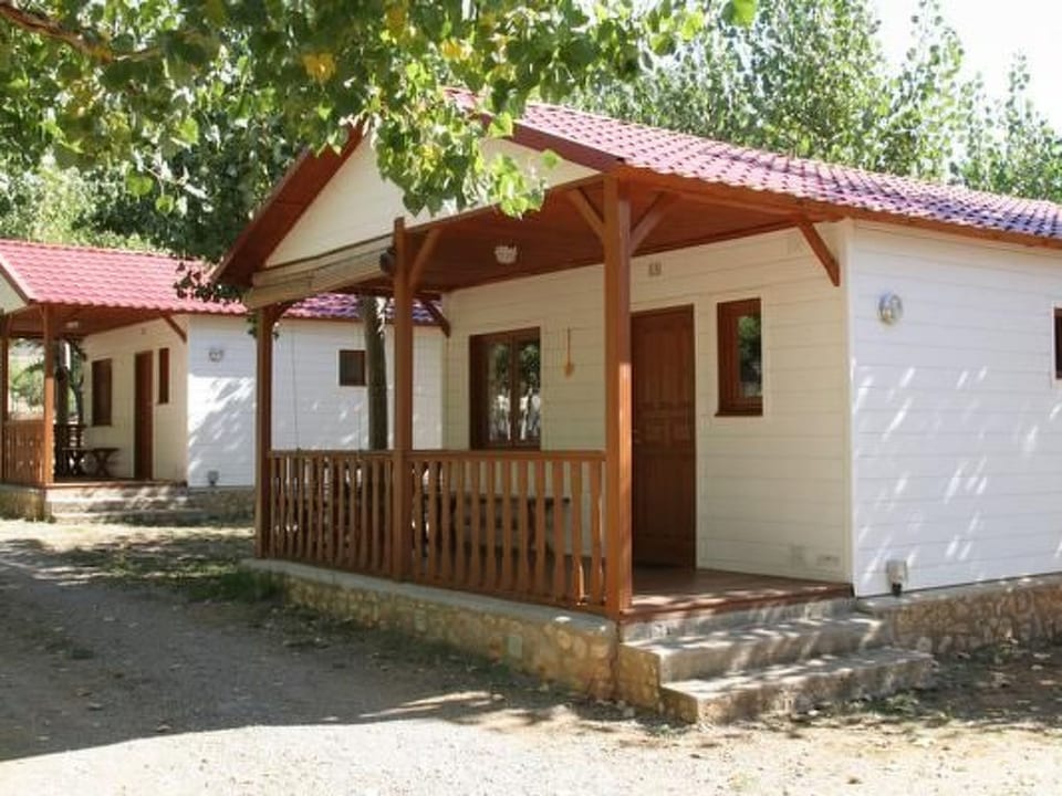 Gemütlicher Ferienbungalow Isabena - La Puebla de Roda