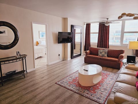 615 Ocean Drive