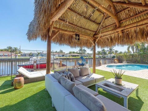 Villa Garden Isle