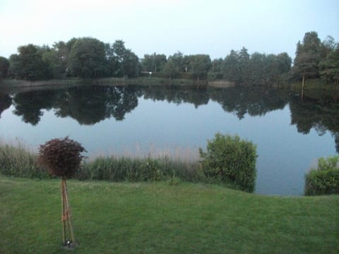 Haus am Kiessee mit direkter Angelseelage