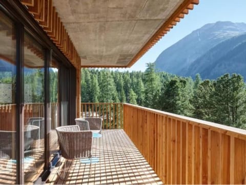 Alpine Lodge 6-Bett-Wohnung mit Galerie