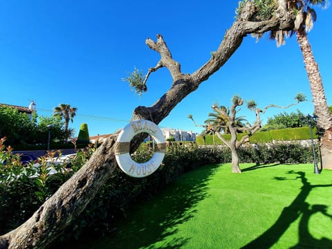 Finca mit eigenem Garten und Grill