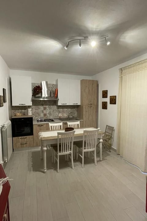 Wohnung mit Balkon