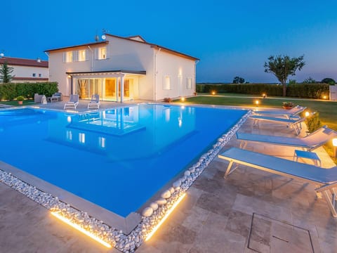 Haus in Monsummano Terme mit privatem Pool