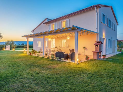Haus in Monsummano Terme mit privatem Pool