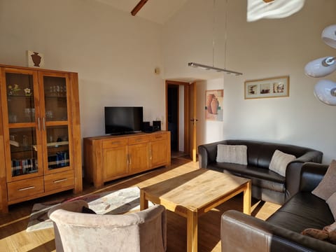 J10 Eingefriedetes Ferienhaus in Eckwarderhörne