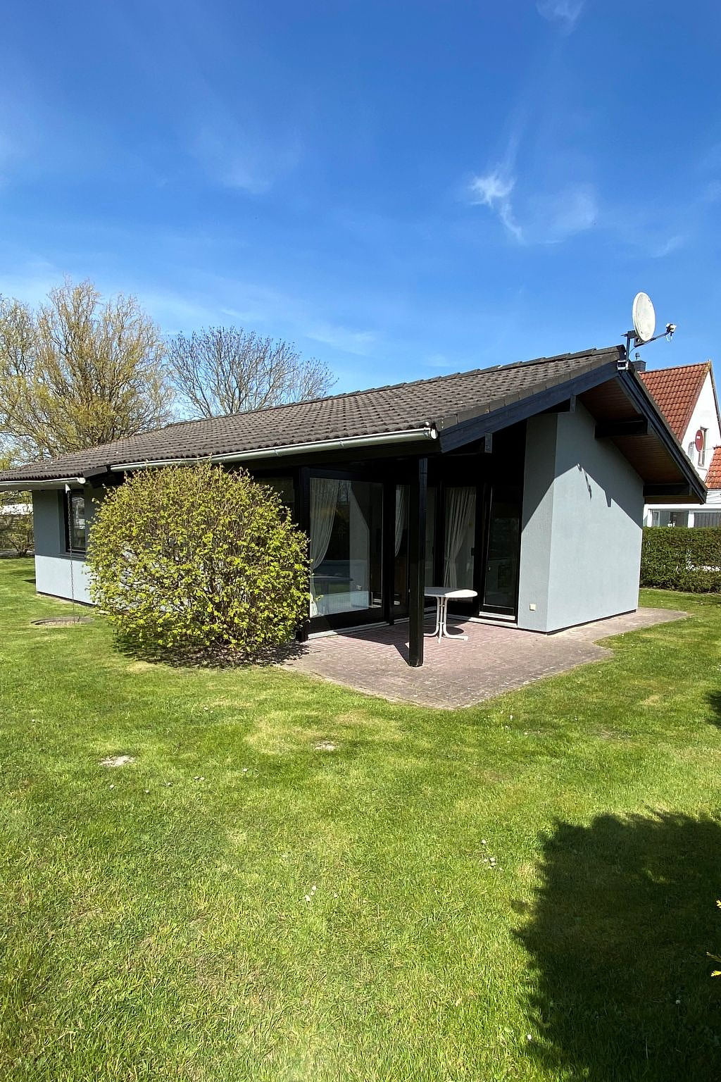 E15 Freistehendes Haus am Eckwarderhörner Deich
