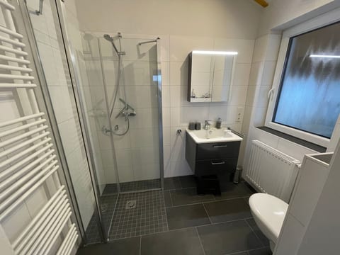 G12 Ferienhaus in Eckwarderhörne mit Gartenhaus