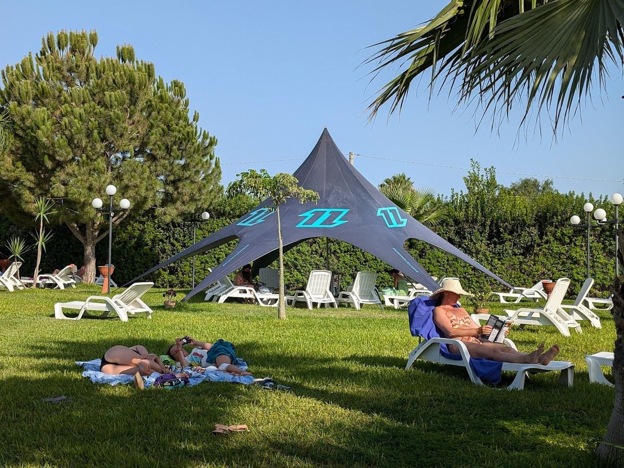 in Marsala mit Terrasse, gemeinschaftlichem Pool und Grill