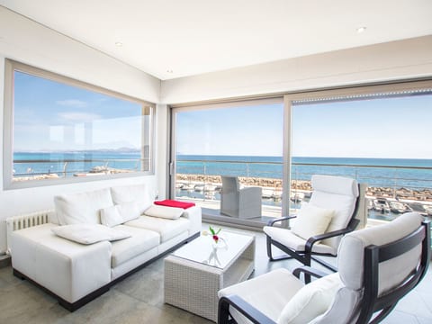 Freistehendes Haus direkt am Meer gelegen