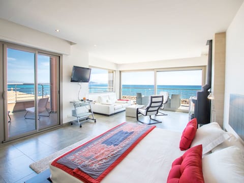 Freistehendes Haus direkt am Meer gelegen