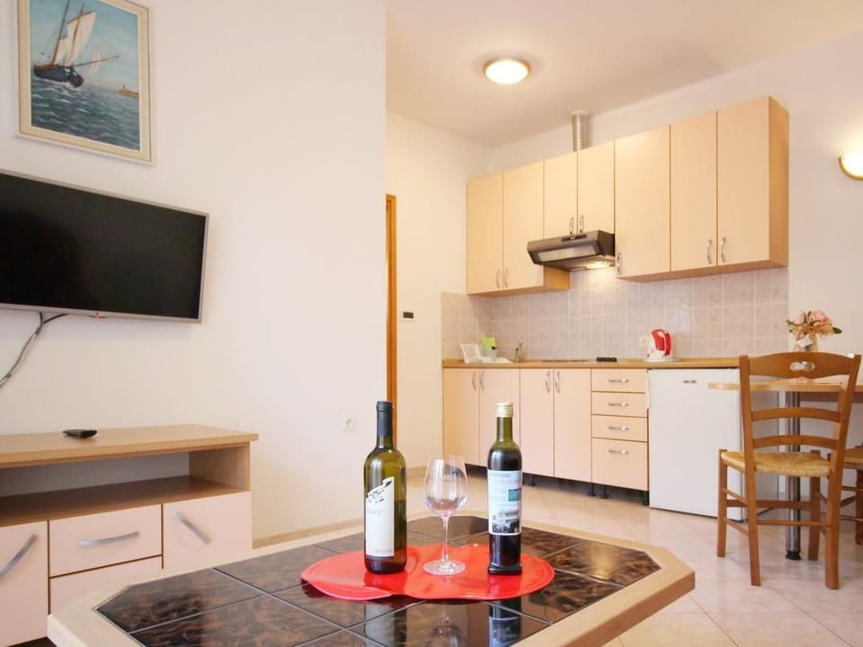 Apartamento en Baška con balcón privado - Baška
