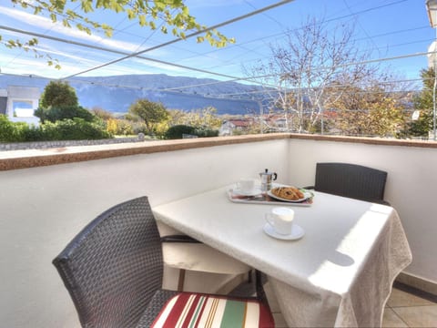 Appartement in Baška mit Grill