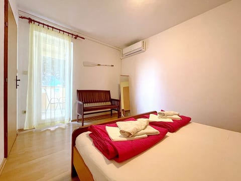 Wohnung in Baška mit Eigener Terrasse