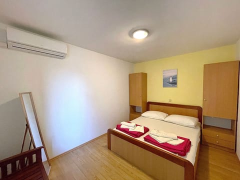 Wohnung in Baška mit Eigener Terrasse