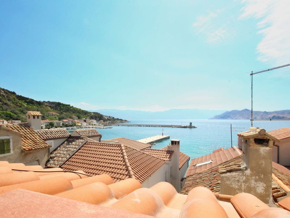 Apartamento en Baška con balcón privado - Baška