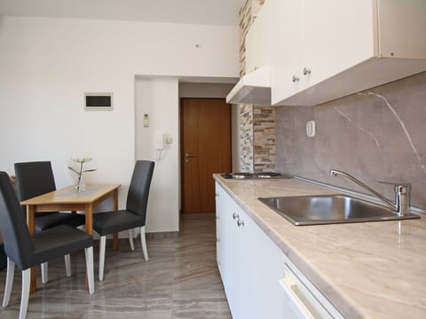Gemütliches Appartement in Baška mit Eigenem Balkon