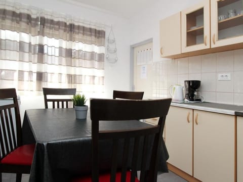 Wohnung in Baška mit Eigener Terrasse