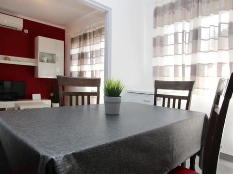Wohnung in Baška mit Eigener Terrasse