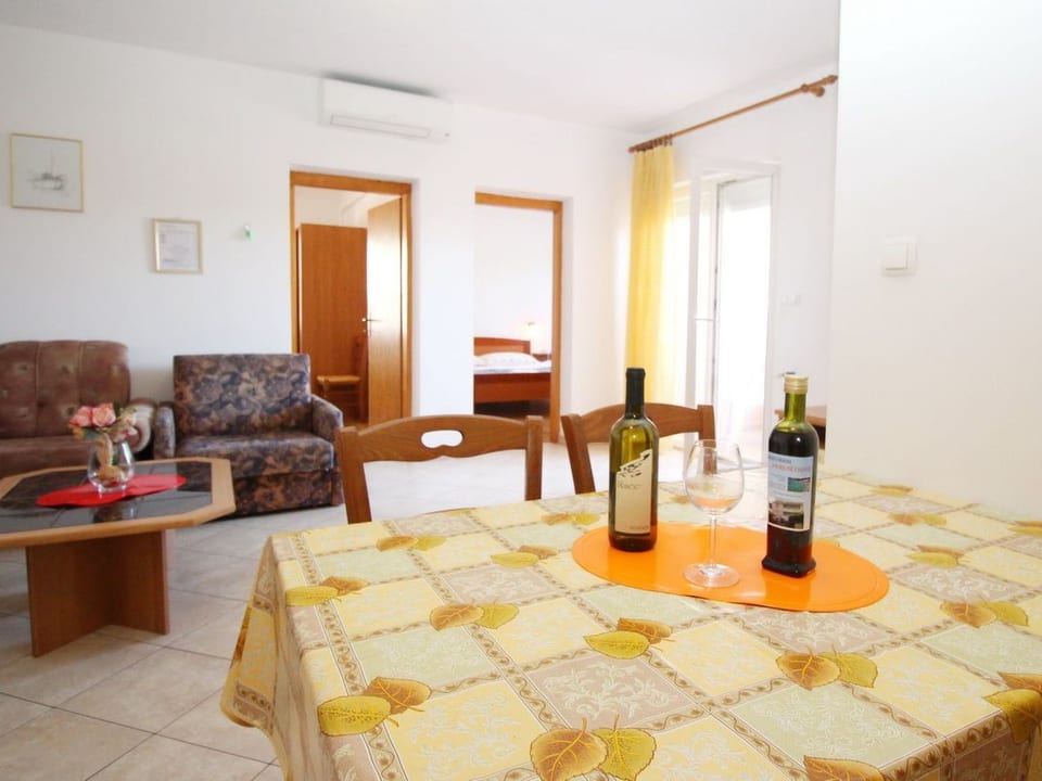 en Baška con balcón privado - Baška
