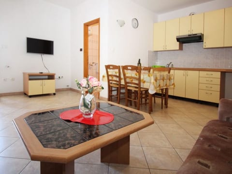in Baška mit Eigenem Balkon