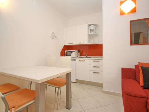 Neue Ferienwohnung in Baška mit Eigener Terrasse
