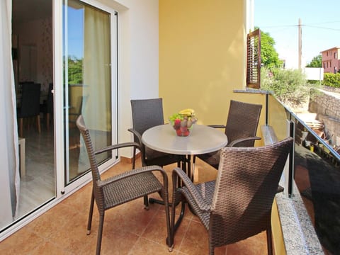 Tolles Appartement in Baška mit Eigenem Balkon