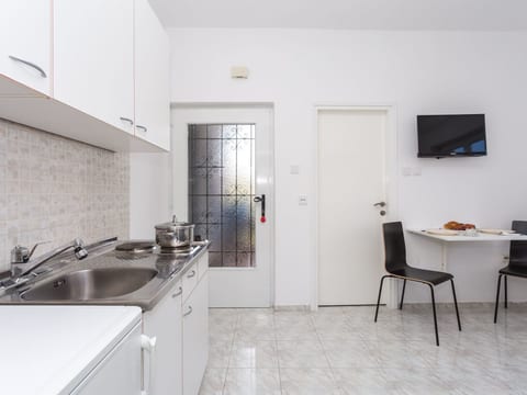 Charmantes Appartement in Baška mit Eigenem Balkon