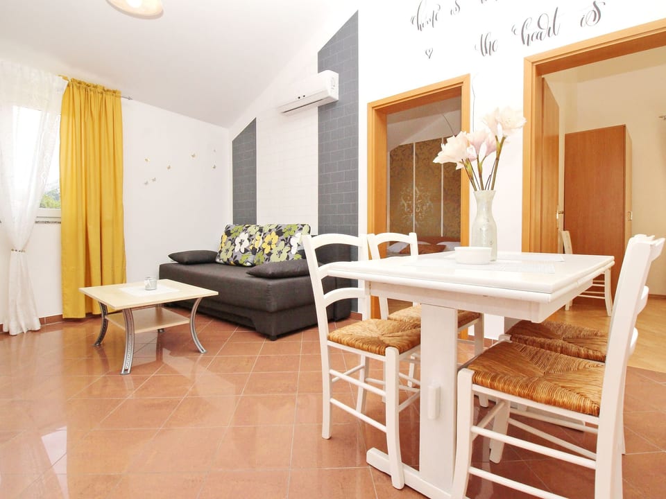 en Baška con balcón privado - Baška
