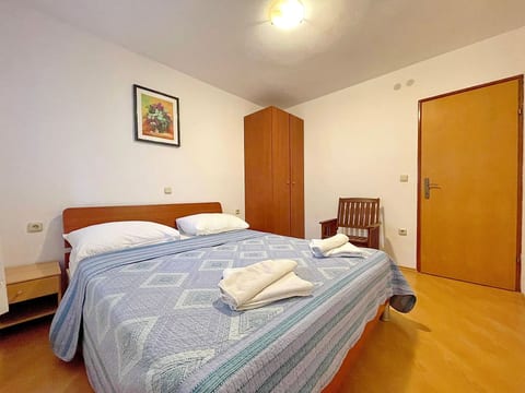 Wohnung in Baška mit Eigener Terrasse
