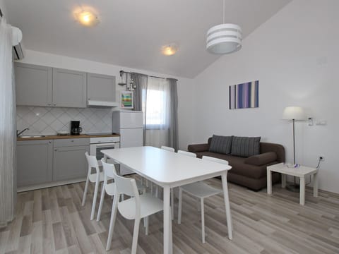 in Baška mit Eigenem Balkon