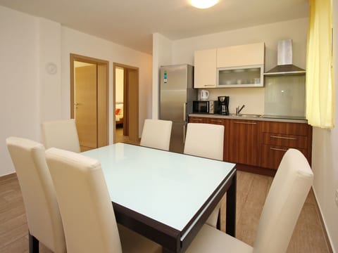Wohnung in Baška mit Eigener Terrasse