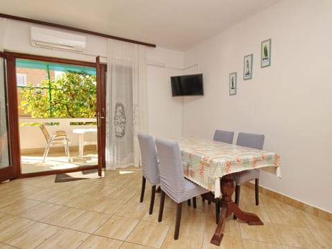 Charmante Wohnung in Baška mit Eigener Terrasse