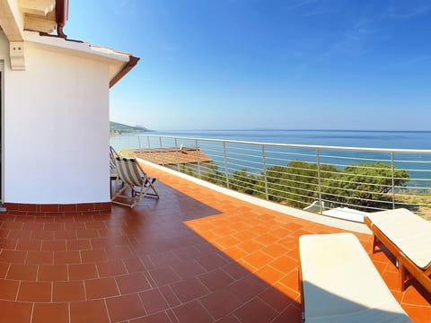 Schöne und private Wohnung am Meer