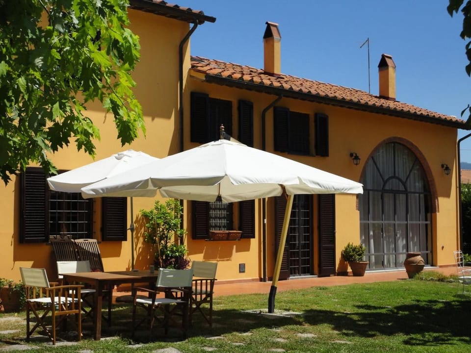 Wohnung in Cascina mit Privatparkplatz - Cascina