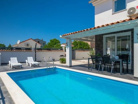 Villa Sarah