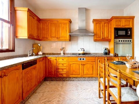 für 3 Personen + 1 Kind ca. 180 m² in Alcalá, Teneriffa (Westküste von Te