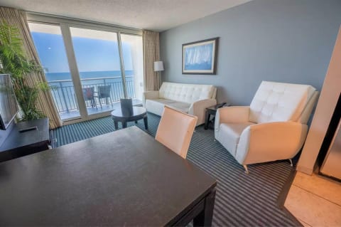 Direct Oceanfront, Amazing Views!
