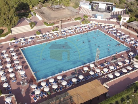 Wohnung "Kastalia" mit Infinity-Pool