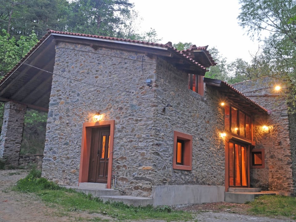 Relax Giusvalla River Villa 2 Etagen mit Terrasse - Province of Savona